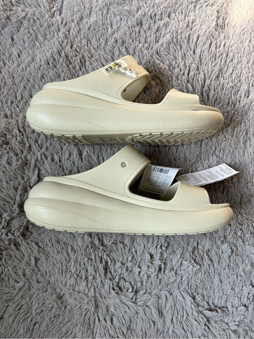 NWT CROCS Classic Cruch Platform Slide Sandals in Bone Men 10 women 12